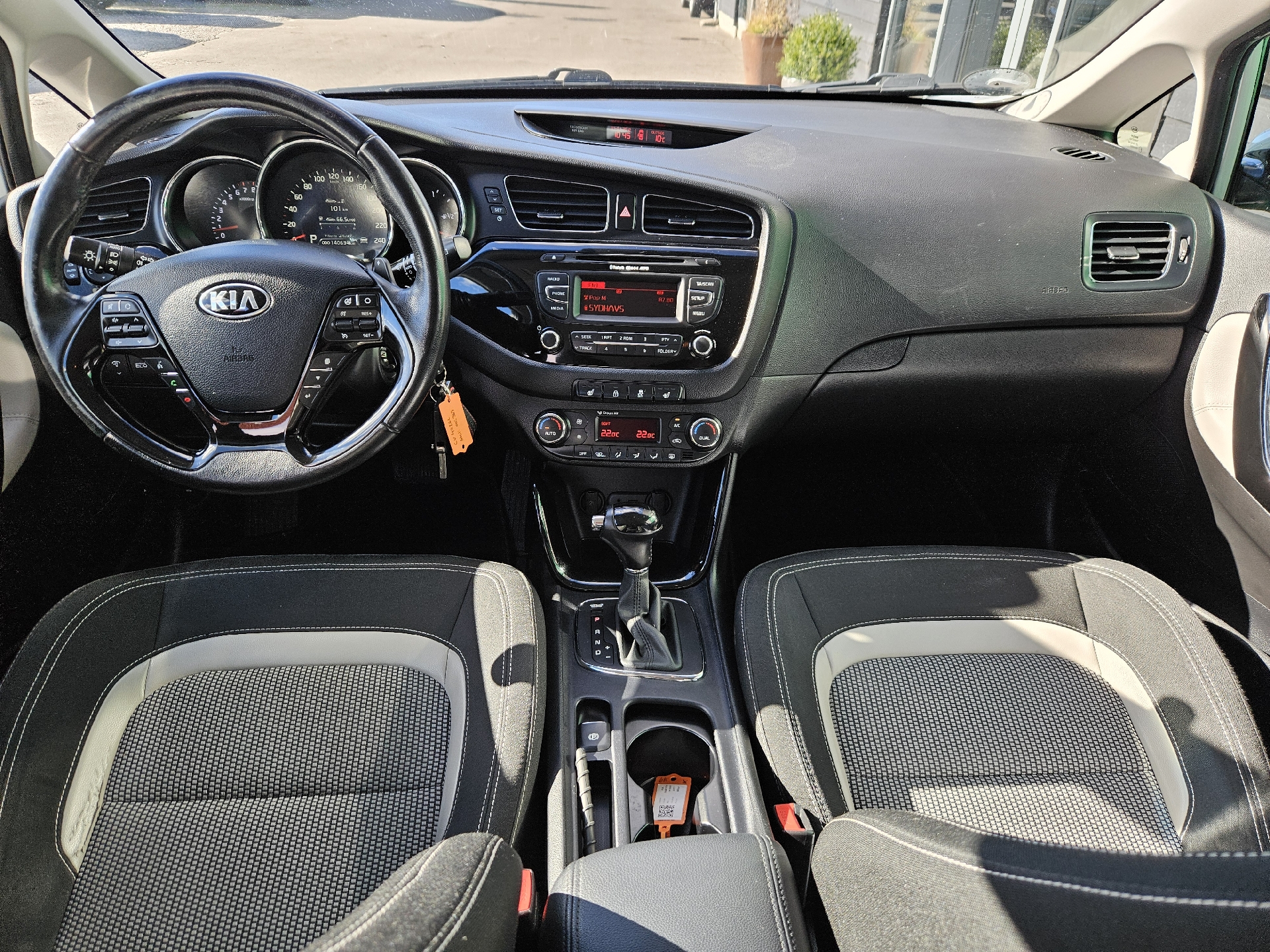 Billede af Kia Ceed SW 1,6 GDI Premium DCT 135HK Stc 6g Aut.