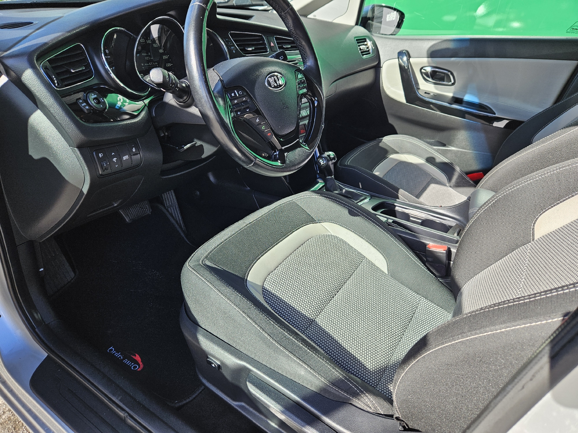 Billede af Kia Ceed SW 1,6 GDI Premium DCT 135HK Stc 6g Aut.