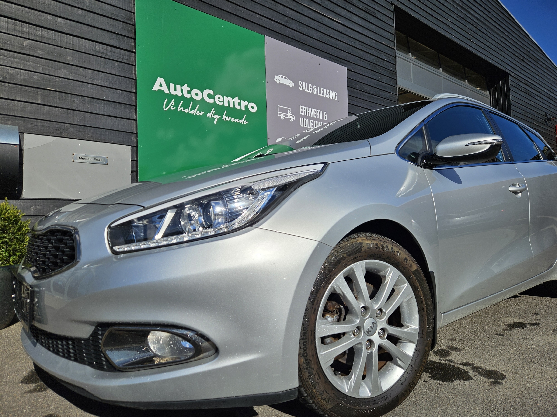 Billede af Kia Ceed SW 1,6 GDI Premium DCT 135HK Stc 6g Aut.