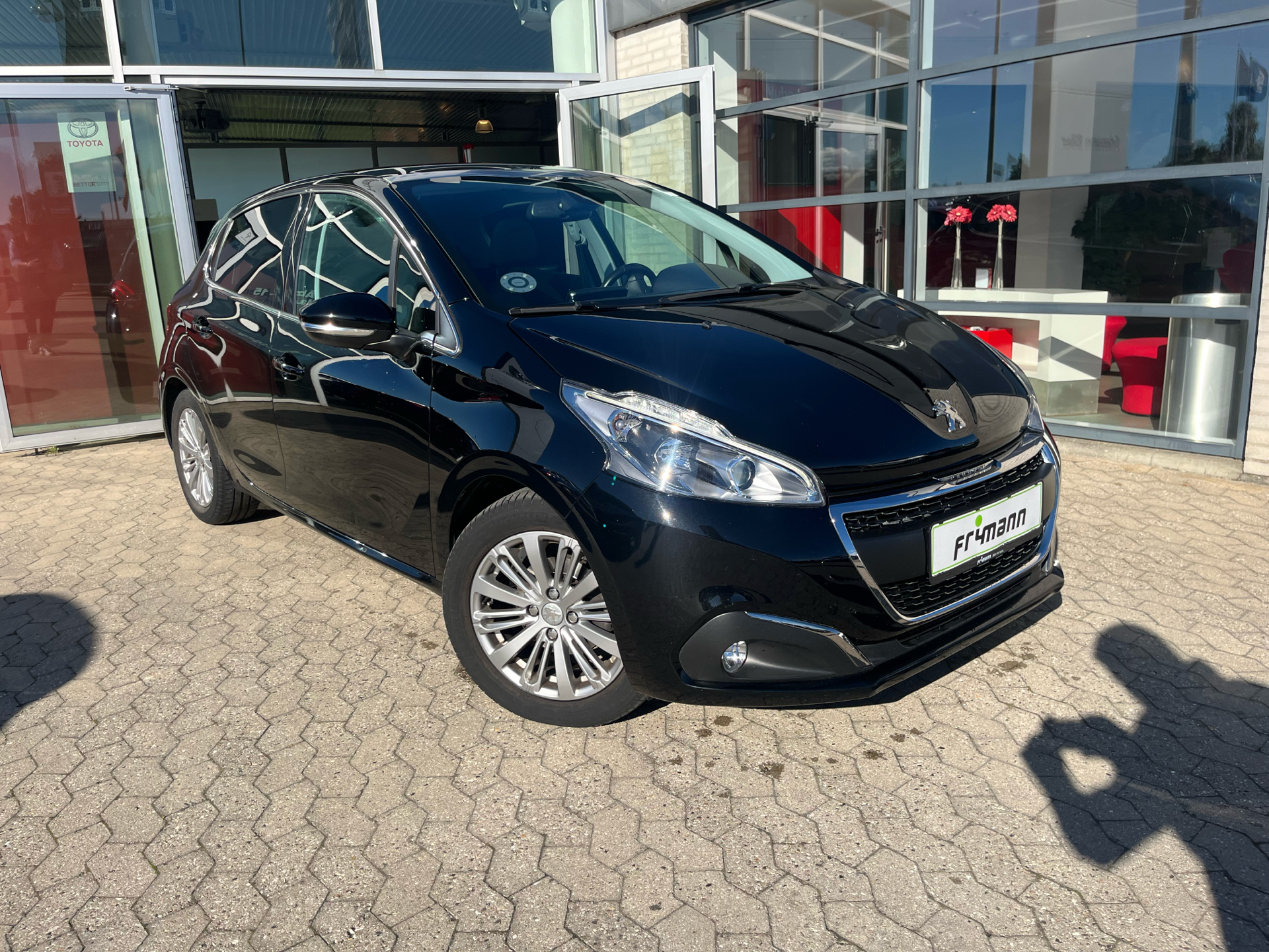 Billede af Peugeot 208 1,5 BlueHDi Prestige 100HK 5d