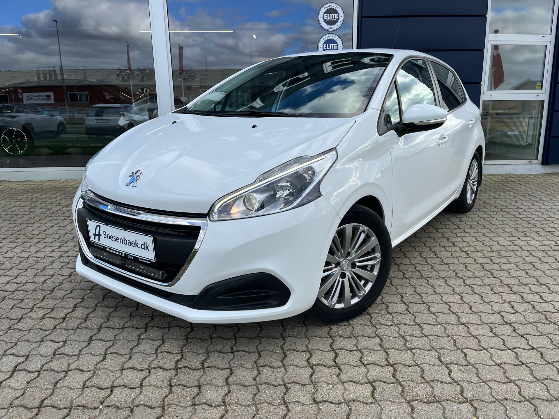 Billede af Peugeot 208 1,5 BlueHDi Envy 100HK 5d