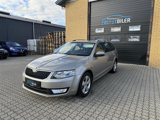 Skoda Octavia Combi 1,6 TDI Common Rail DPF Elegance 105HK Stc