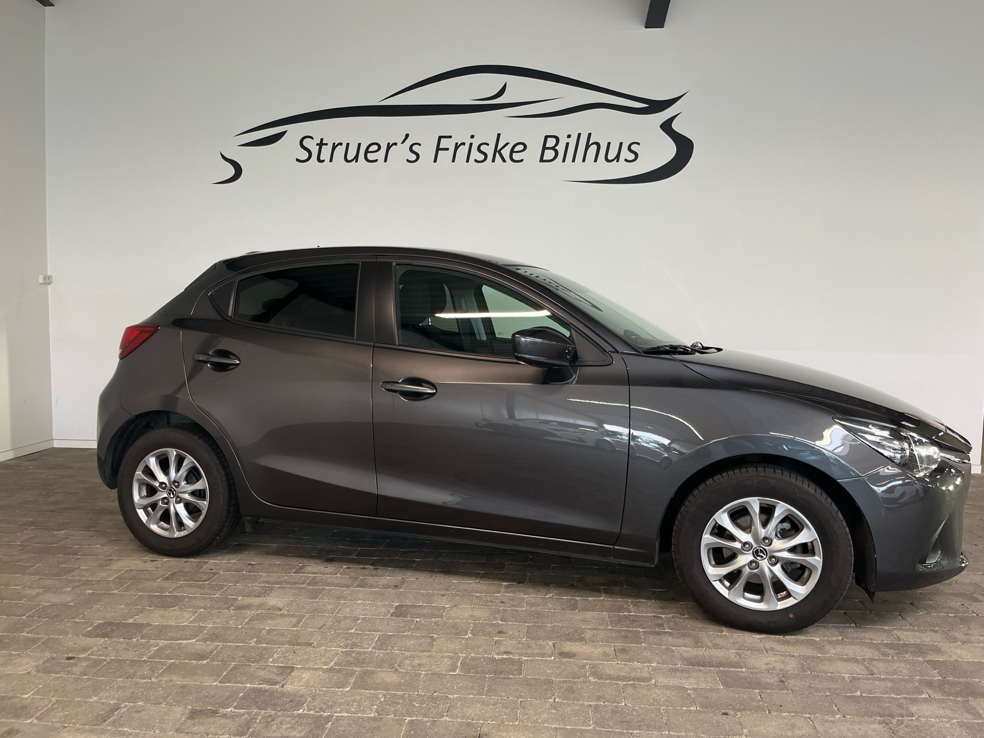 Billede af Mazda 2 1,5 Skyactiv-G Niseko 90HK 5d 6g Aut.