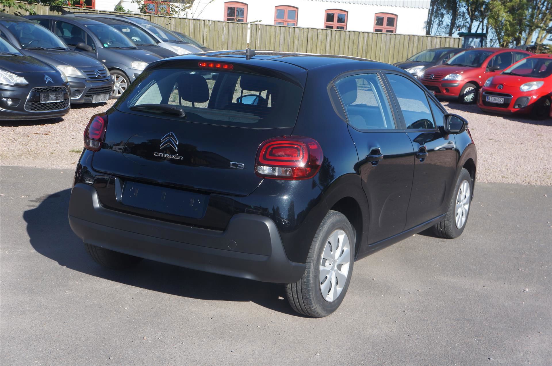 Billede af Citroën C3 1,2 PureTech Iconic Limited start/stop 82HK 5d