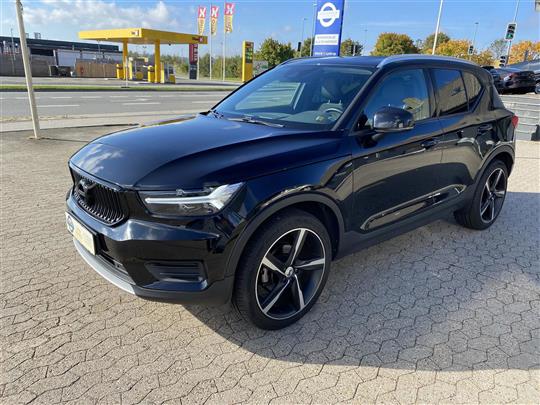 Volvo XC40 2,0 D3 Momentum 150HK 5d 8g Aut.