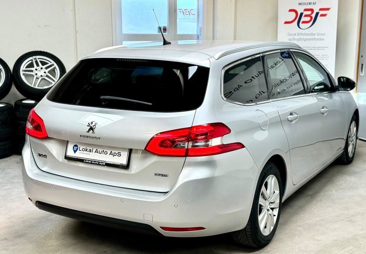 Peugeot 308 2016