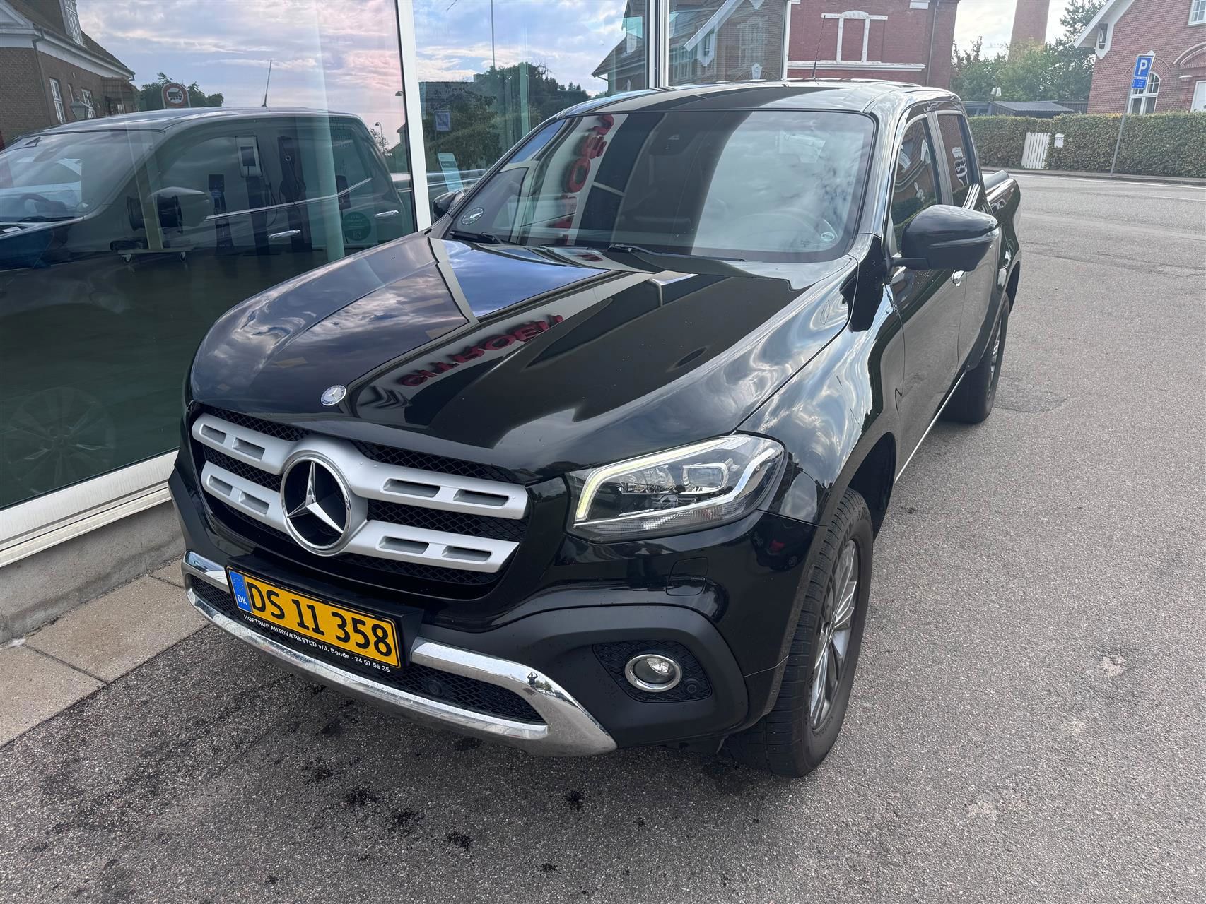 Billede af Mercedes-Benz X-Klasse 250 2,3 CDI Pure 4Matic 190HK Pick-Up 7g Aut.