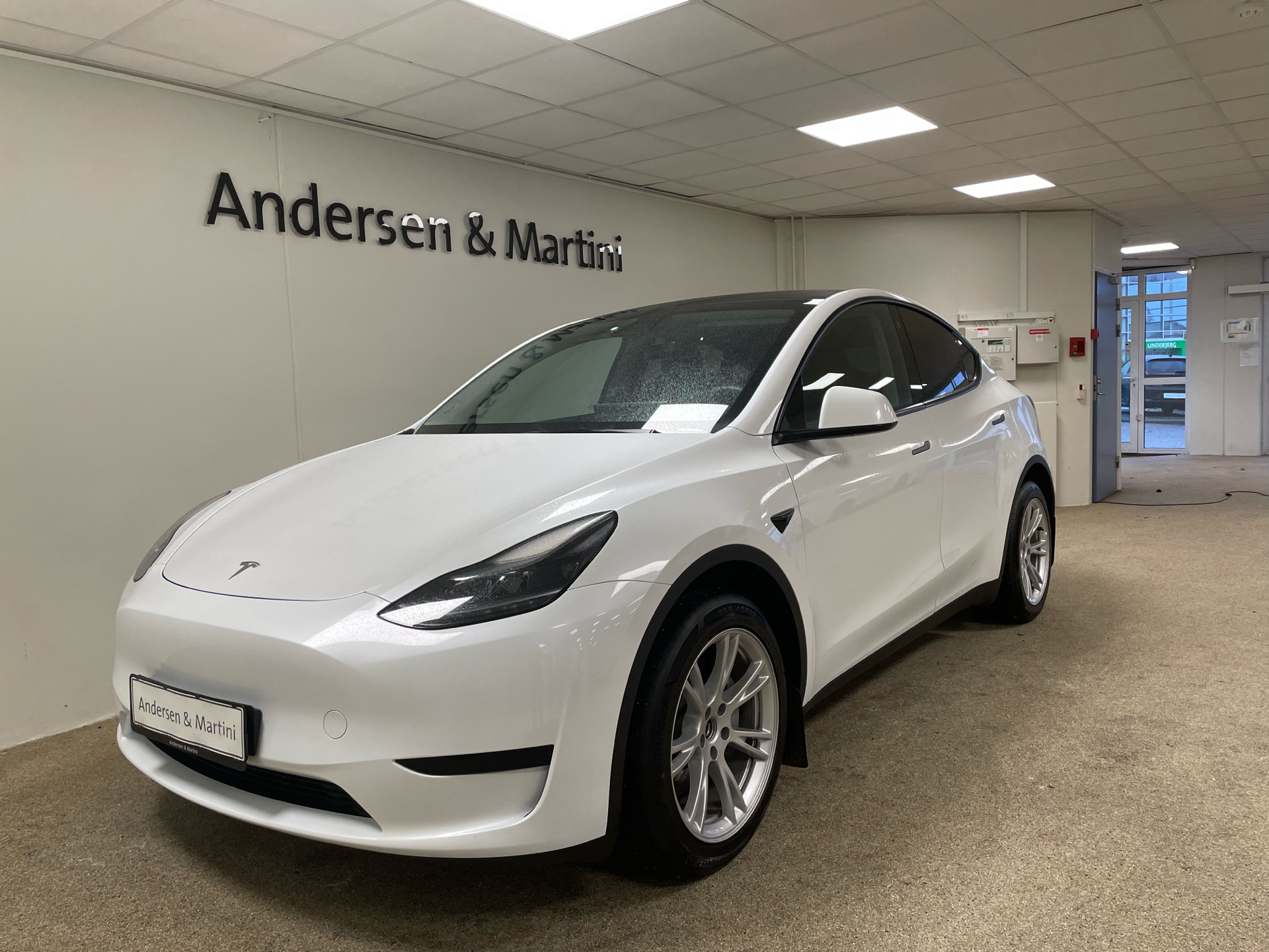 Billede af Tesla Model Y EL RWD 299HK 5d Aut.