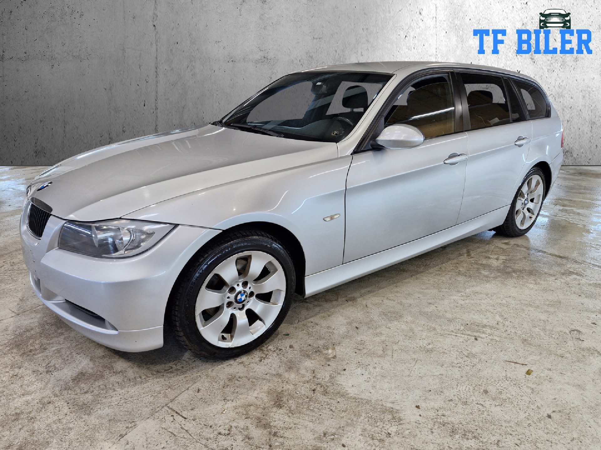 Billede af BMW 318i Touring 2,0 143HK Stc 6g