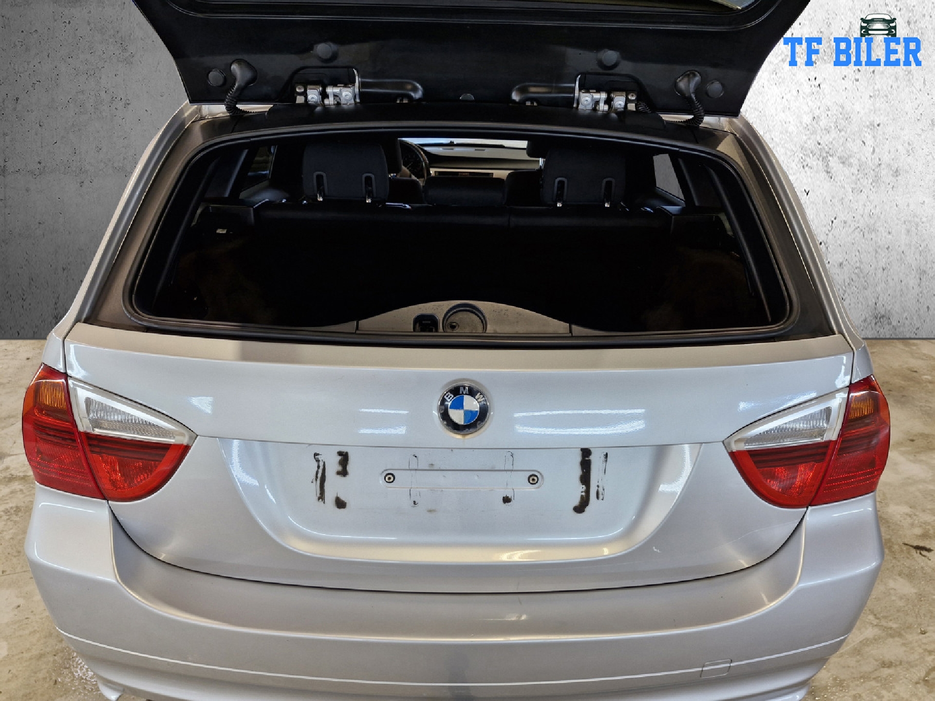 Billede af BMW 318i Touring 2,0 143HK Stc 6g