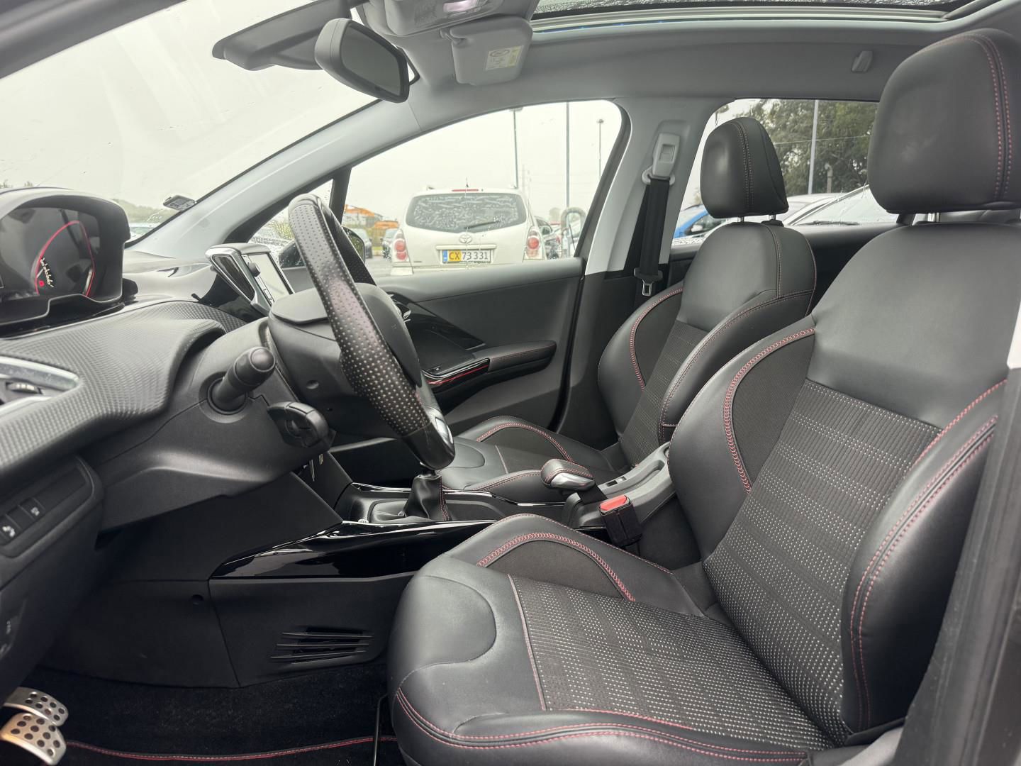 Billede af Peugeot 2008 1,6 BlueHDi GT Line Sky 120HK 6g