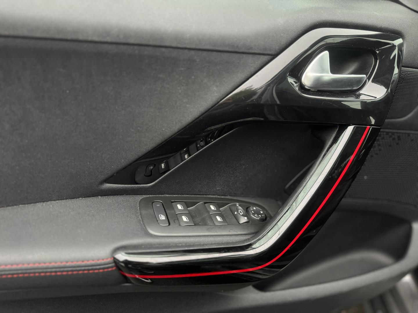 Billede af Peugeot 2008 1,6 BlueHDi GT Line Sky 120HK 6g