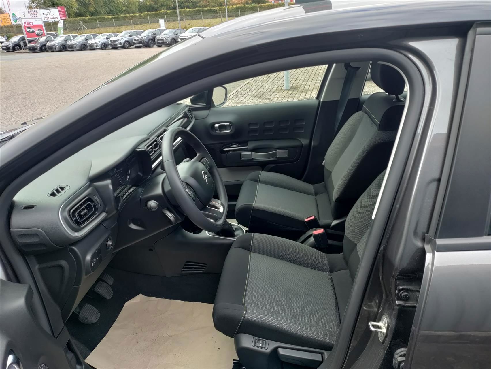 Billede af Citroën C3 1,2 PureTech Concorde Ltd. 83HK 5d