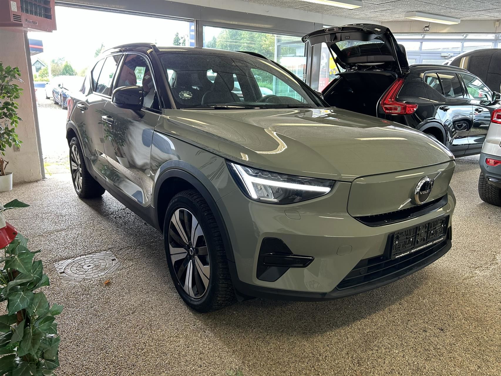 Billede af Volvo XC40 P6 Recharge Core 231HK 5d Aut.