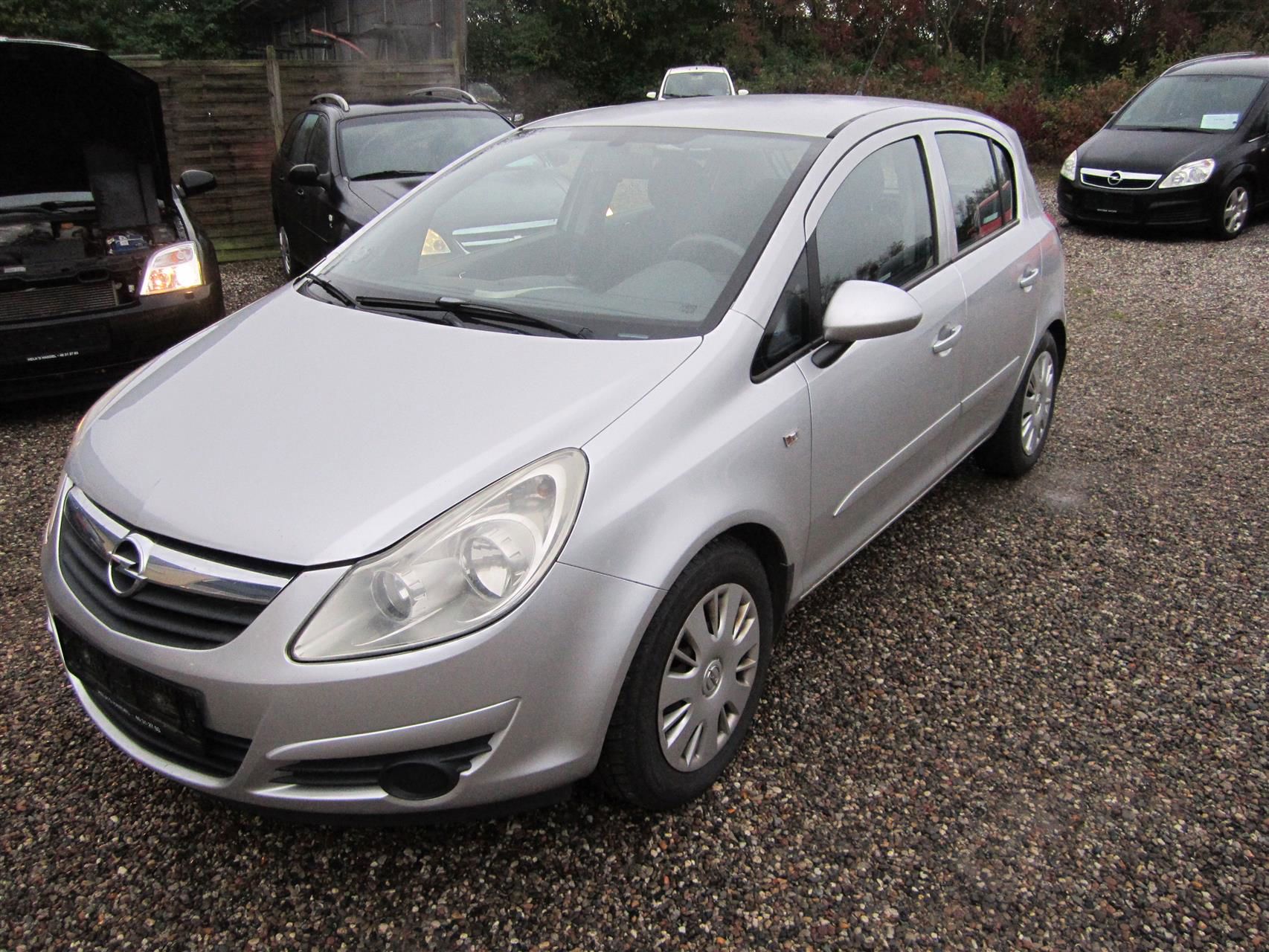 Billede af Opel Corsa 1,2 Twinport Cosmo 80HK 5d