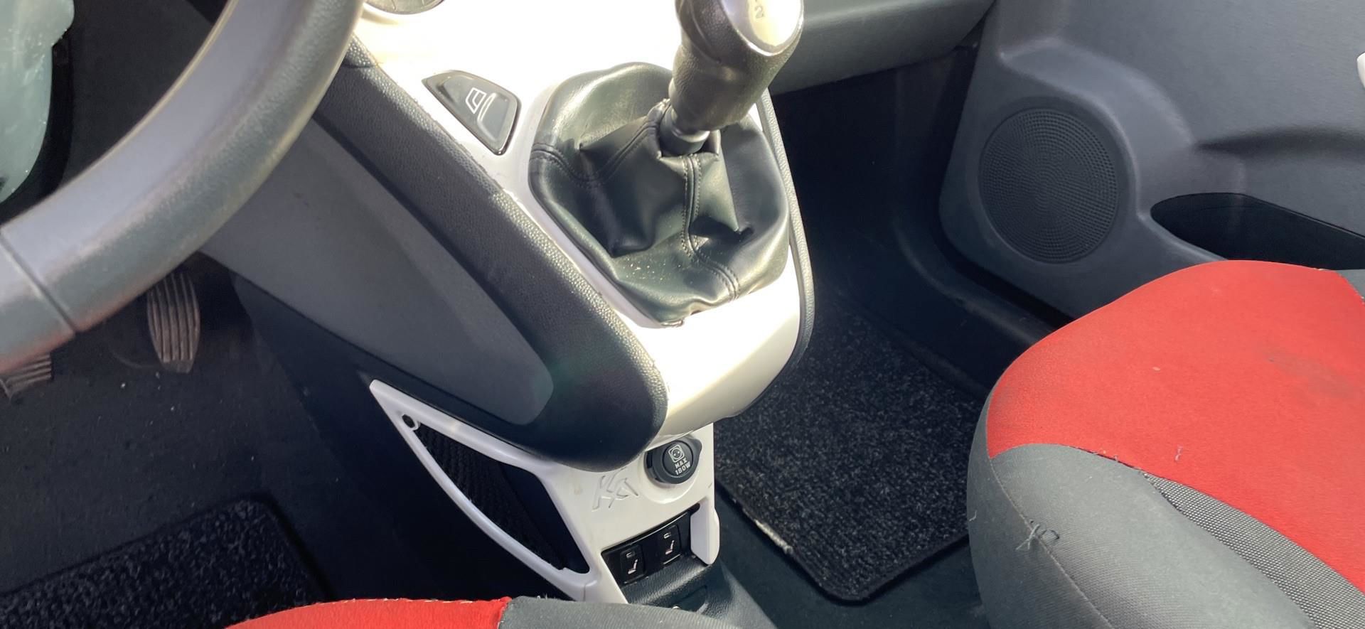 Billede af Ford Ka 1,2 Titanium 69HK 3d