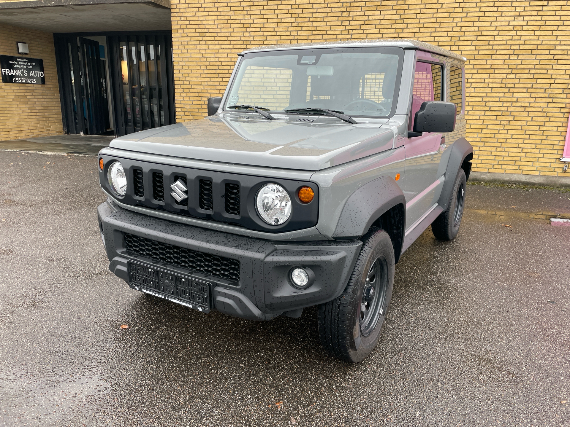 Billede af Suzuki Jimny 1,5 Touch AllGrip 102HK Van