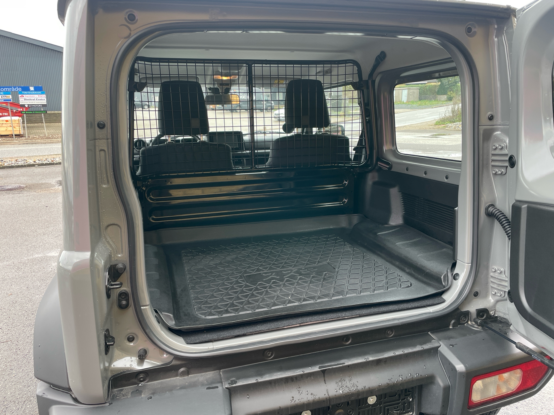 Billede af Suzuki Jimny 1,5 Touch AllGrip 102HK Van