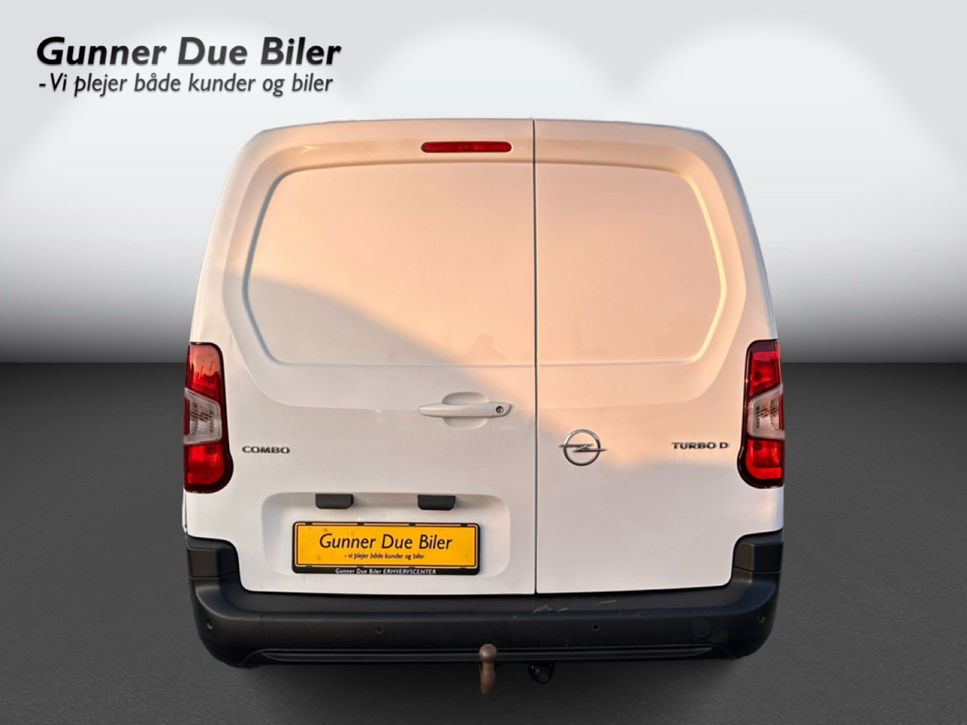 Billede af Opel Combo L2V2 1,5 D Enjoy EAT8 130HK Van 8g Aut.