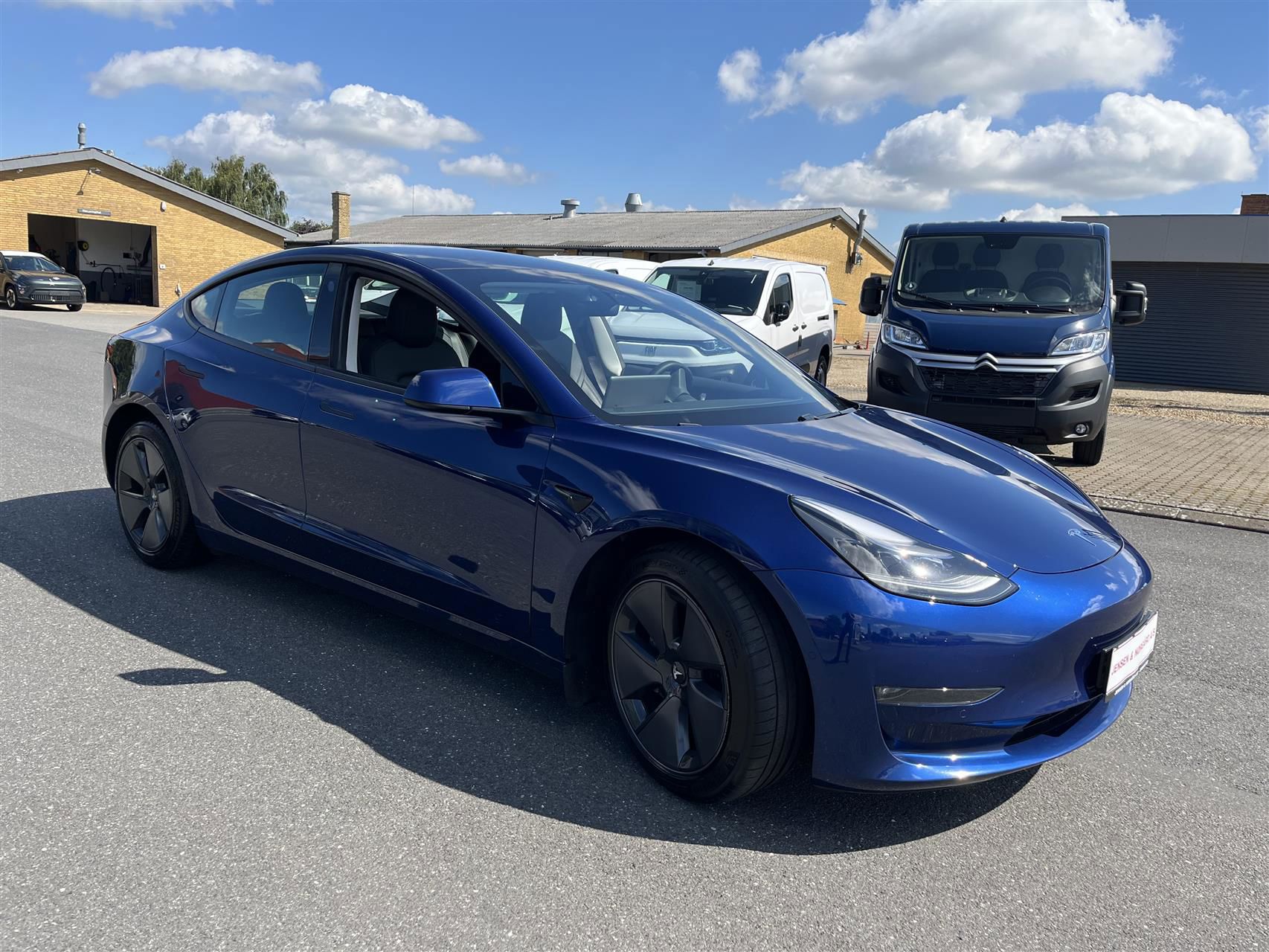 Billede af Tesla Model 3 EL Standard Range Plus 325HK Aut.