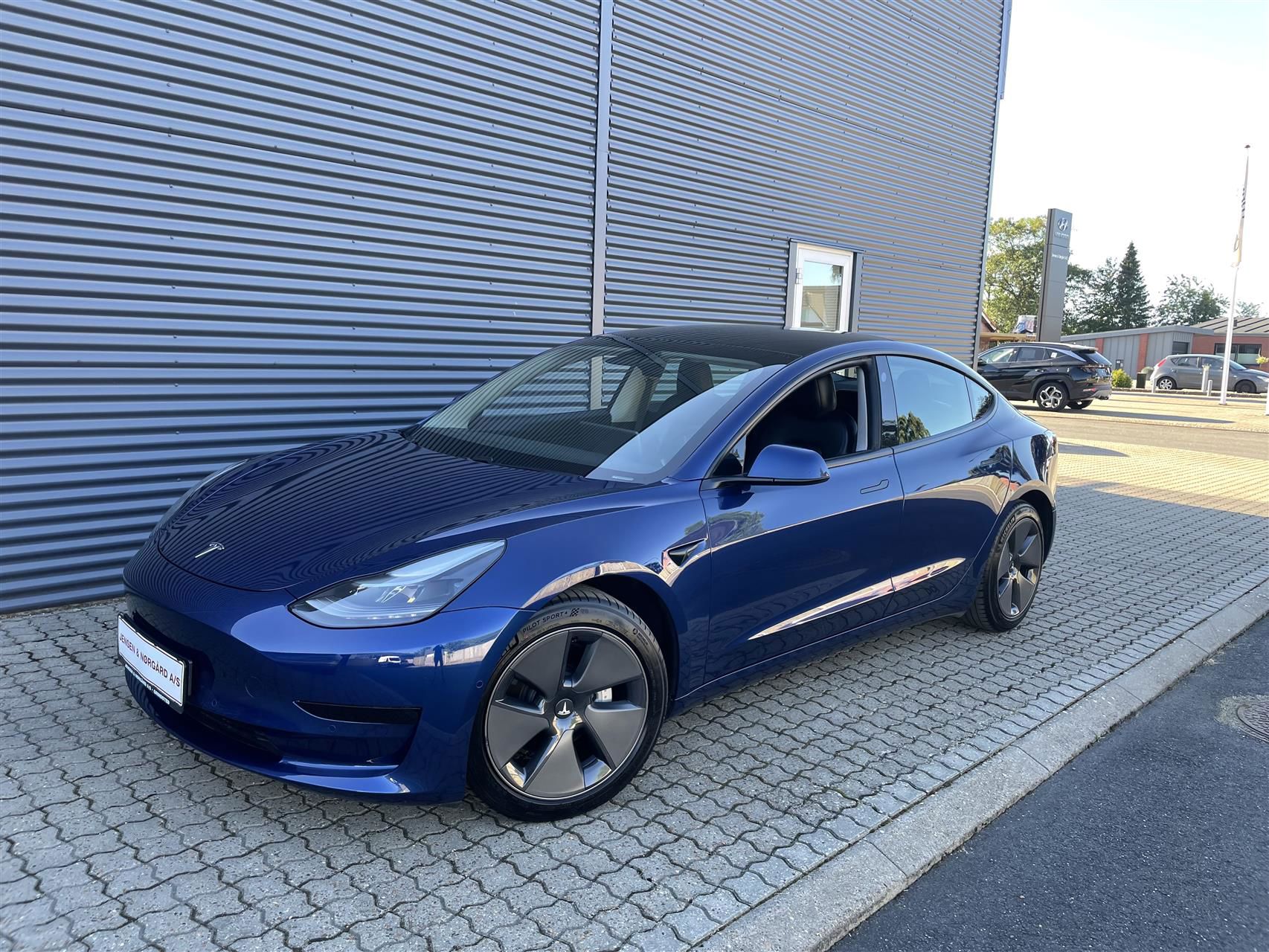 Billede af Tesla Model 3 EL Standard Range Plus 325HK Aut.