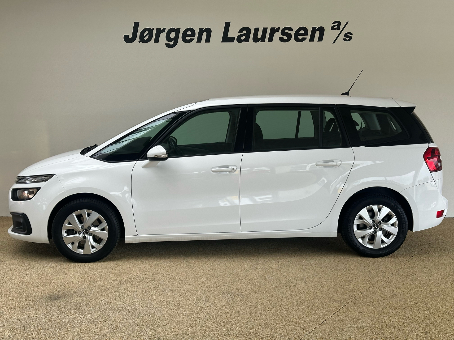 Billede af Citroën Grand C4 SpaceTourer 1,2 PureTech Platinum Limited start/stop 130HK