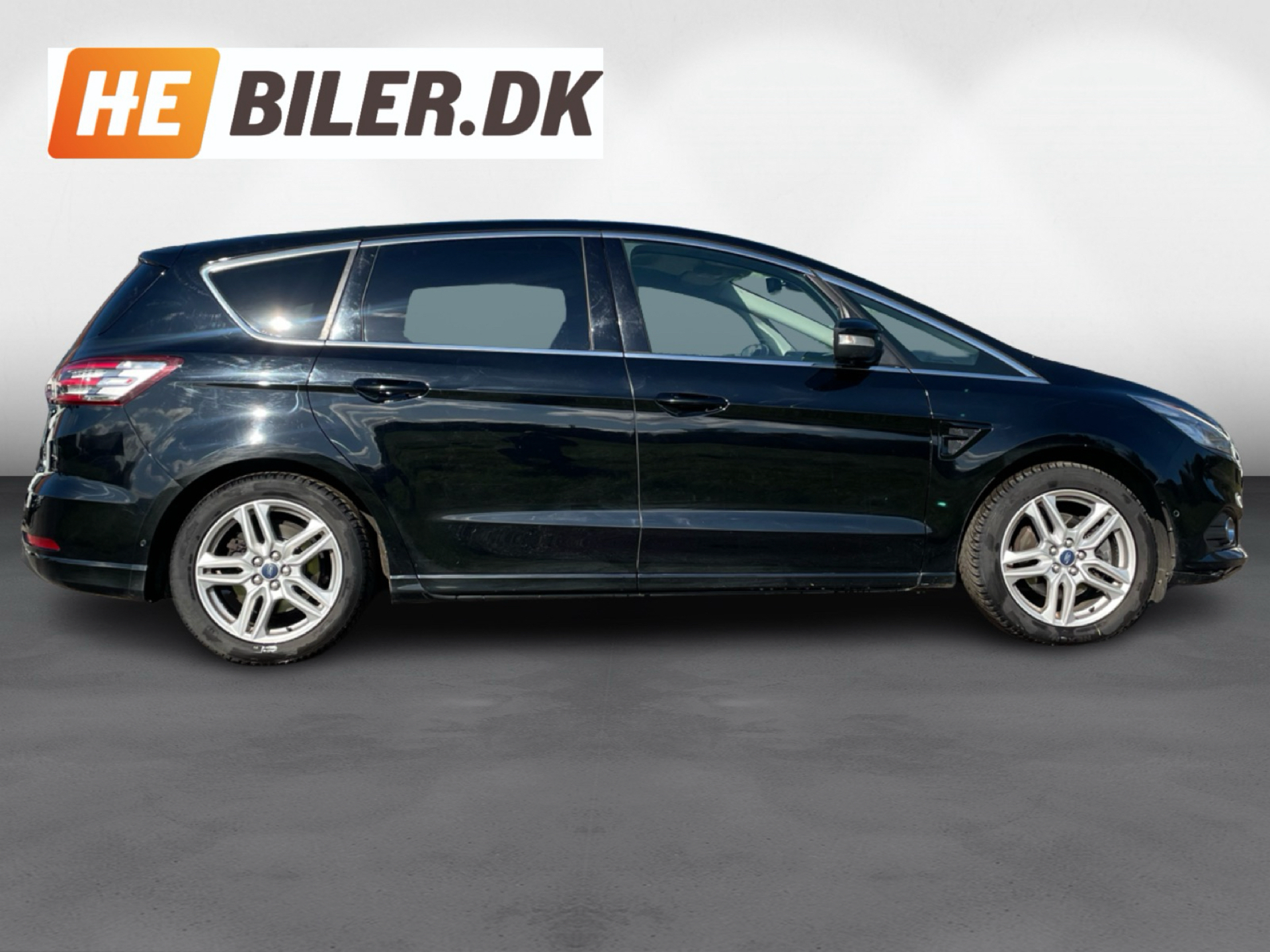 Billede af Ford S-Max 7 Sæder 2,0 EcoBoost Titanium 240HK 6g Aut.