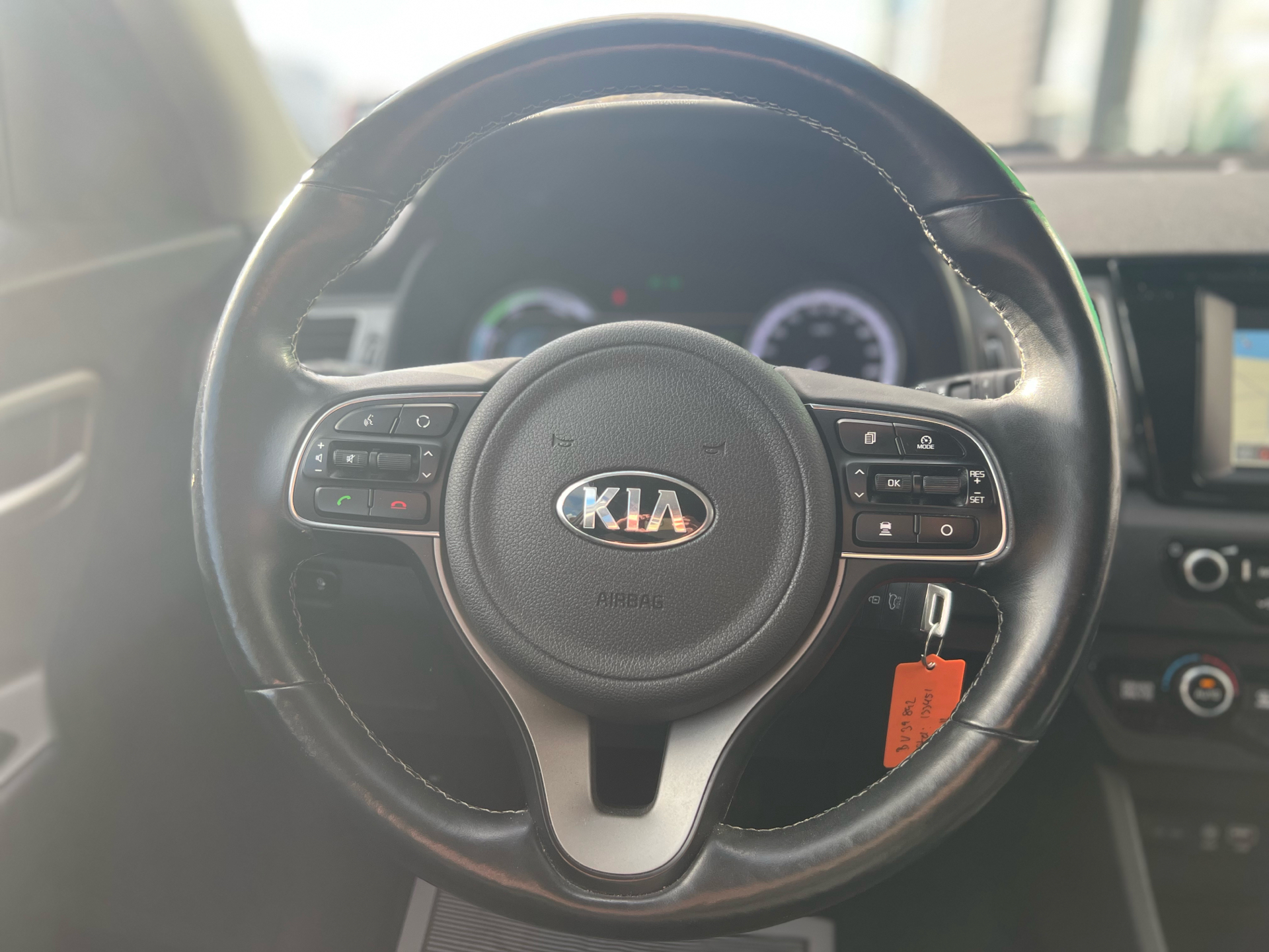 Billede af Kia Niro 1,6 GDI PHEV  Plugin-hybrid Comfort DCT 141HK 5d 6g Aut.