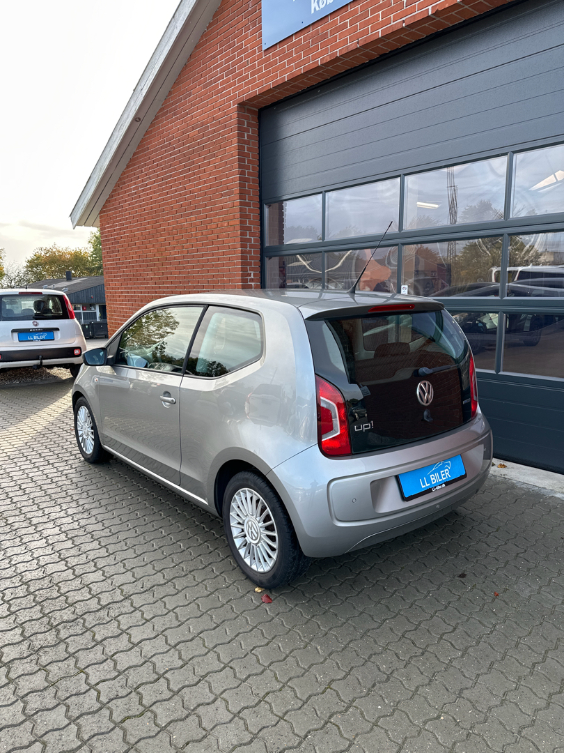 Billede af VW up 1,0 BMT High 75HK 3d