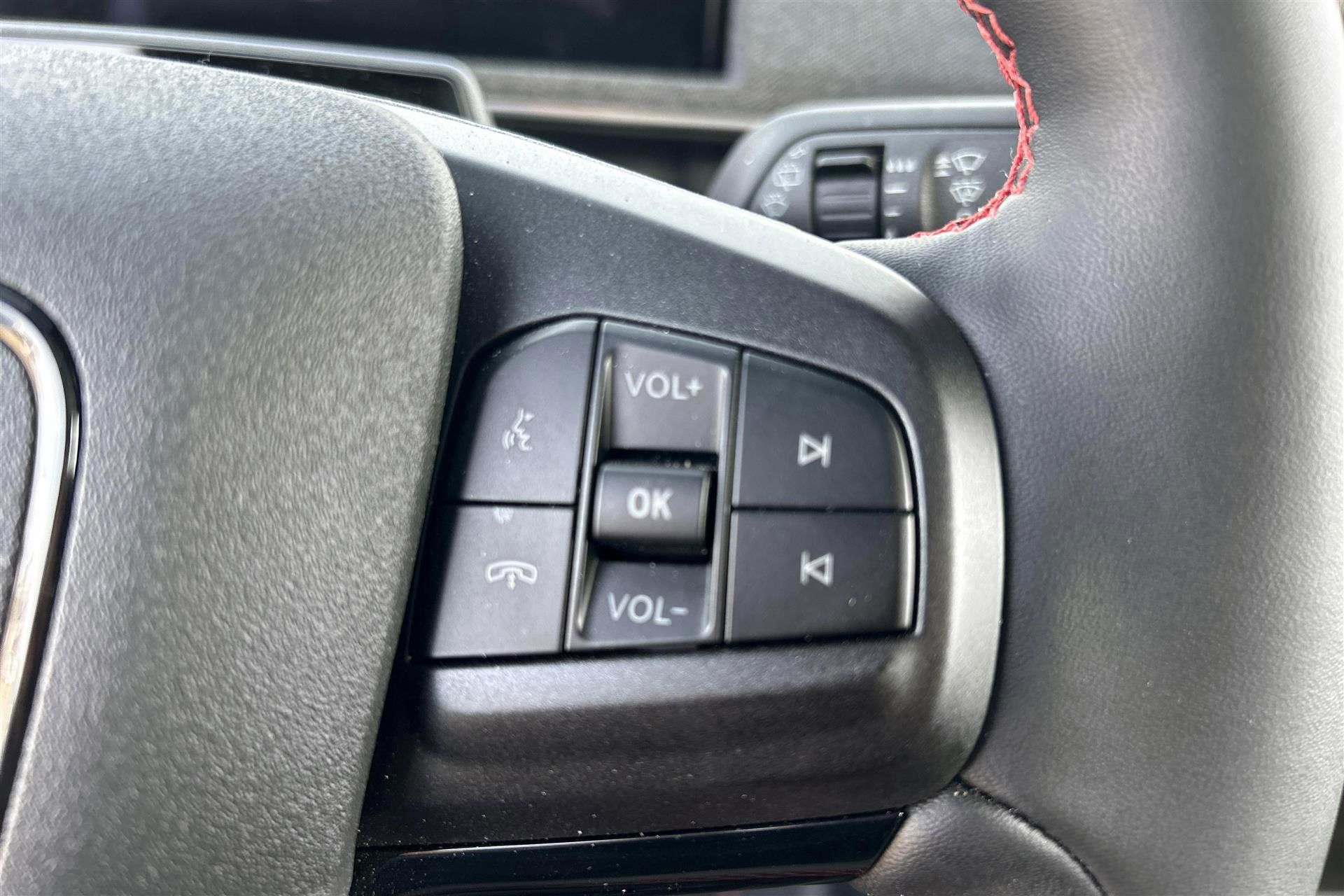 Billede af Ford Mustang Mach-E EL SR Premium AWD 269HK 5d Aut.