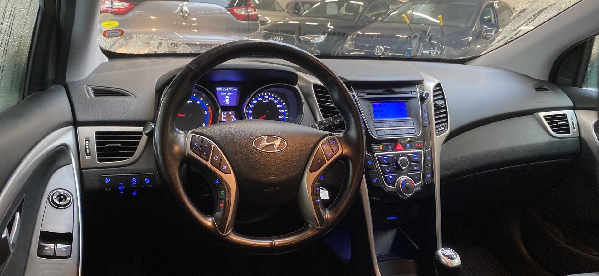 Billede af Hyundai i30 Cw 1,6 CRDi XTR ISG 110HK Stc 6g