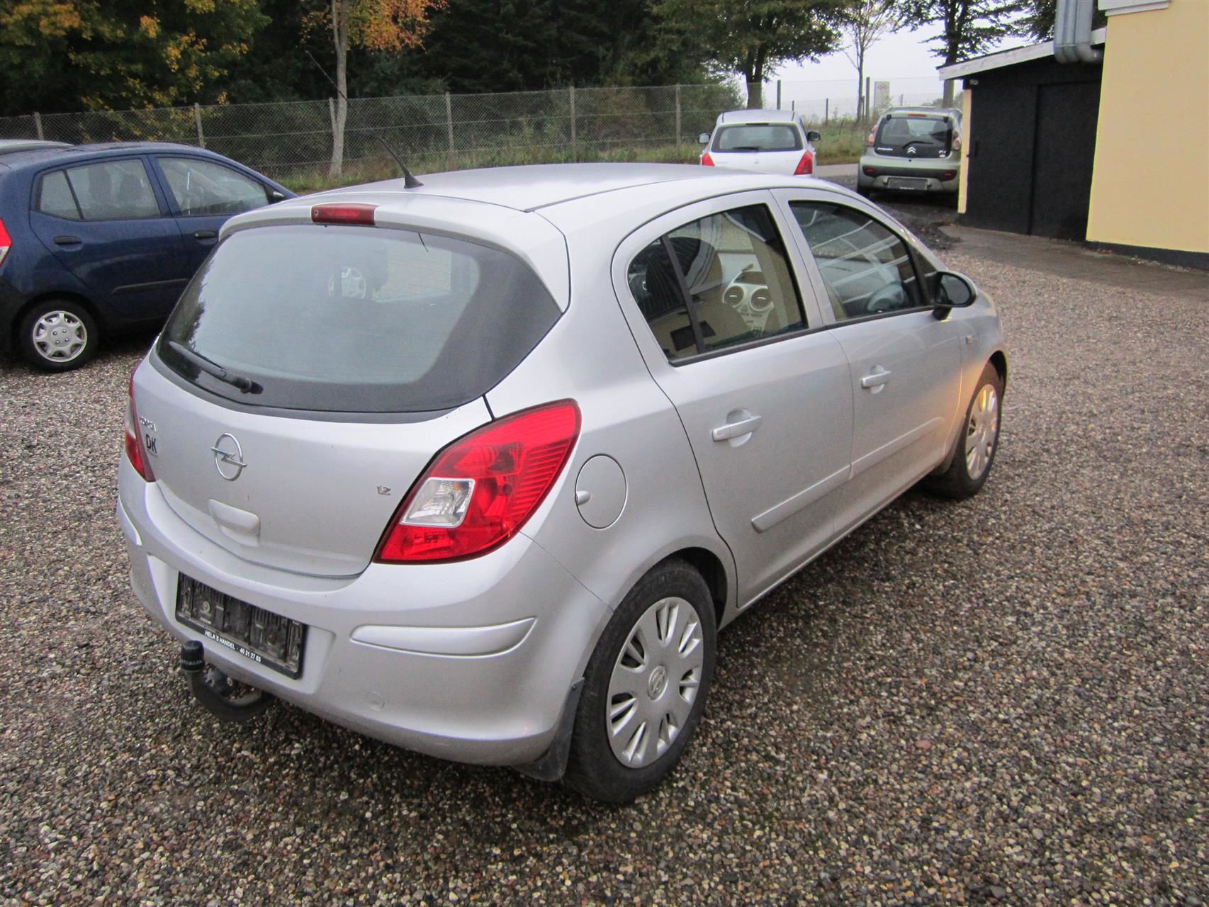 Billede af Opel Corsa 1,2 Twinport Cosmo 80HK 5d