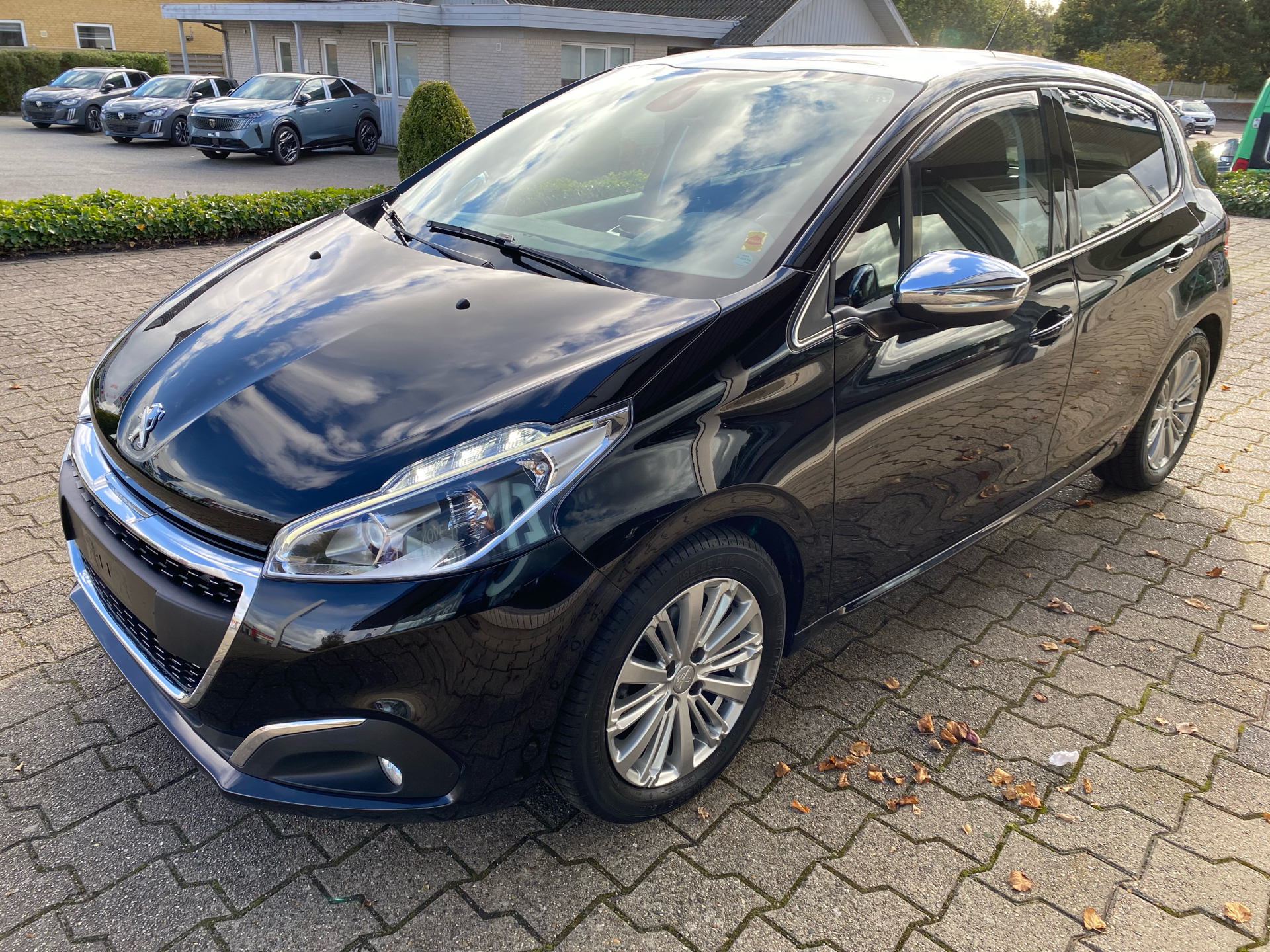 Billede af Peugeot 208 1,5 BlueHDi Prestige 100HK 5d