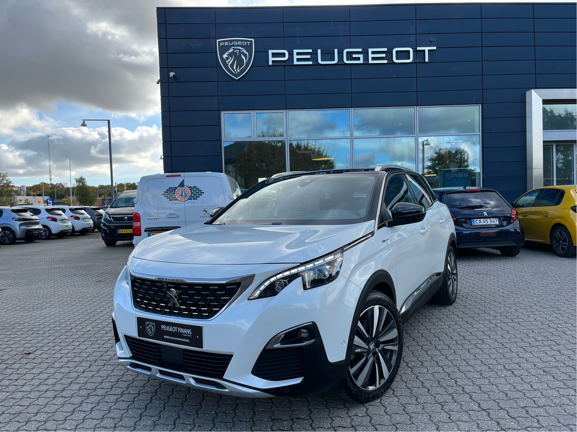 Billede af Peugeot 3008 1,6 PureTech  Plugin-hybrid GT Premium AWD EAT8 300HK 5d 8g Aut.