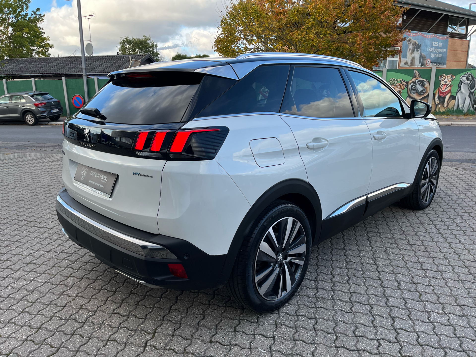 Billede af Peugeot 3008 1,6 PureTech  Plugin-hybrid GT Premium AWD EAT8 300HK 5d 8g Aut.