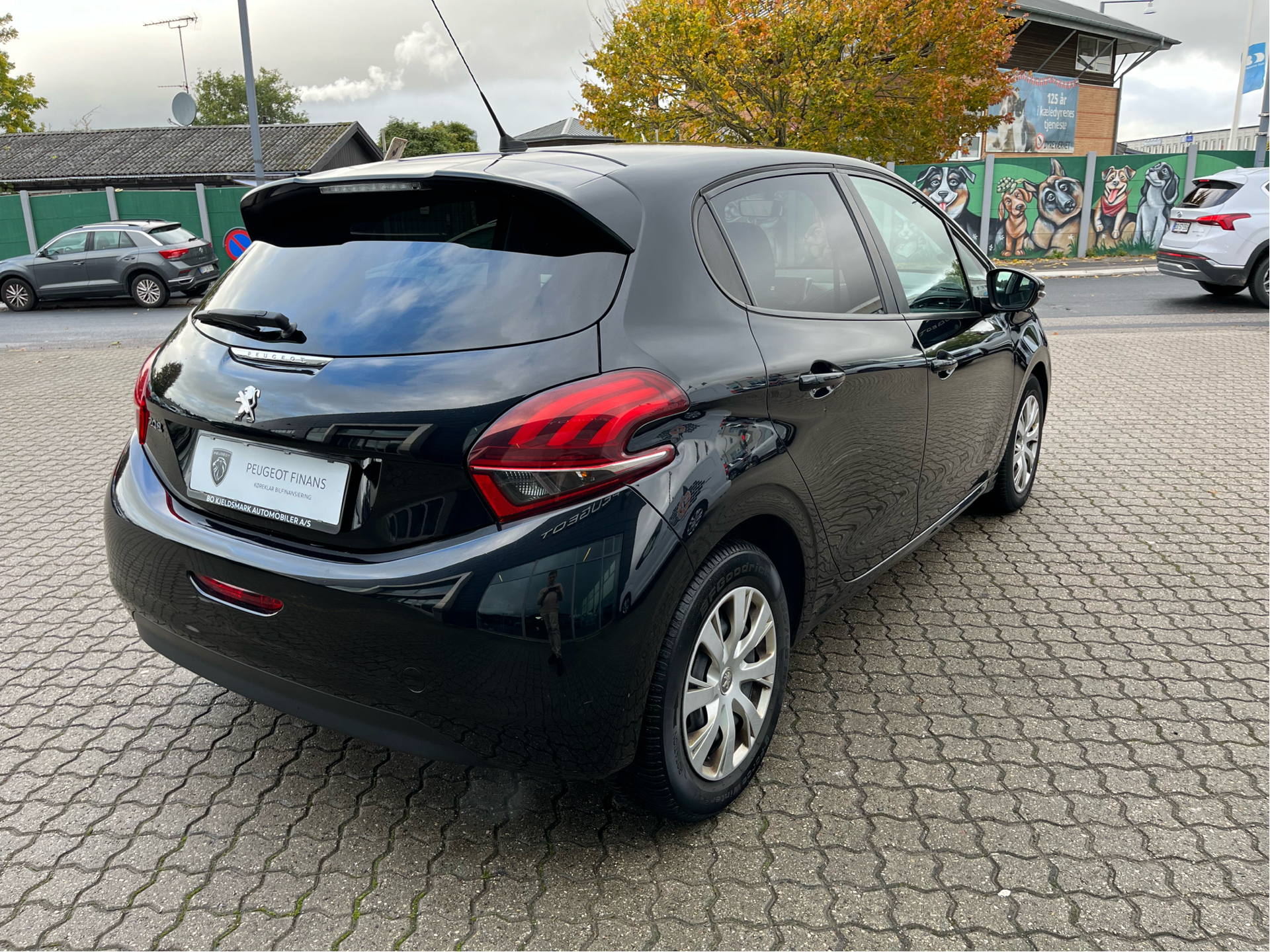 Billede af Peugeot 208 1,5 BlueHDi Envy 100HK 5d