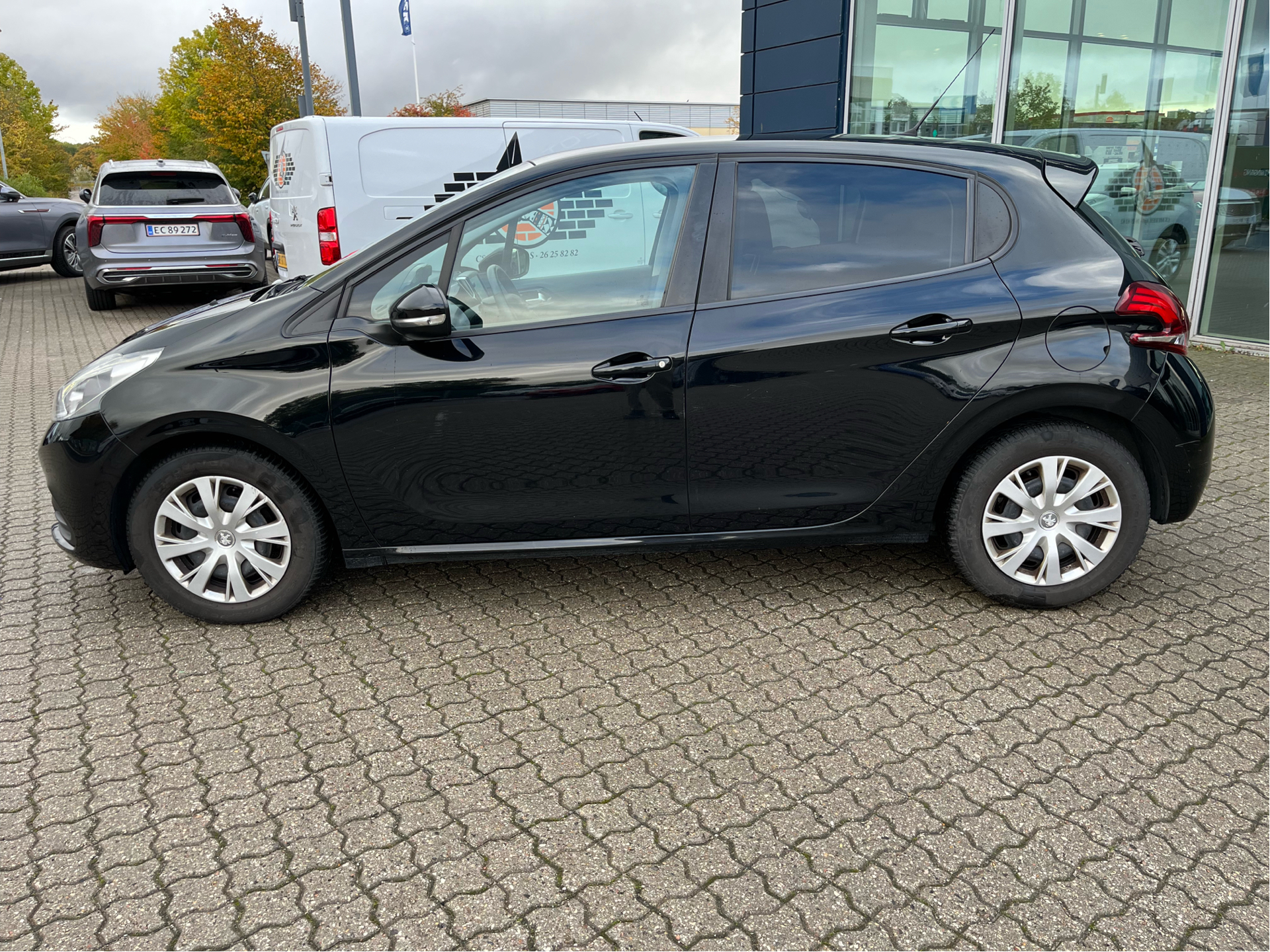 Billede af Peugeot 208 1,5 BlueHDi Envy 100HK 5d