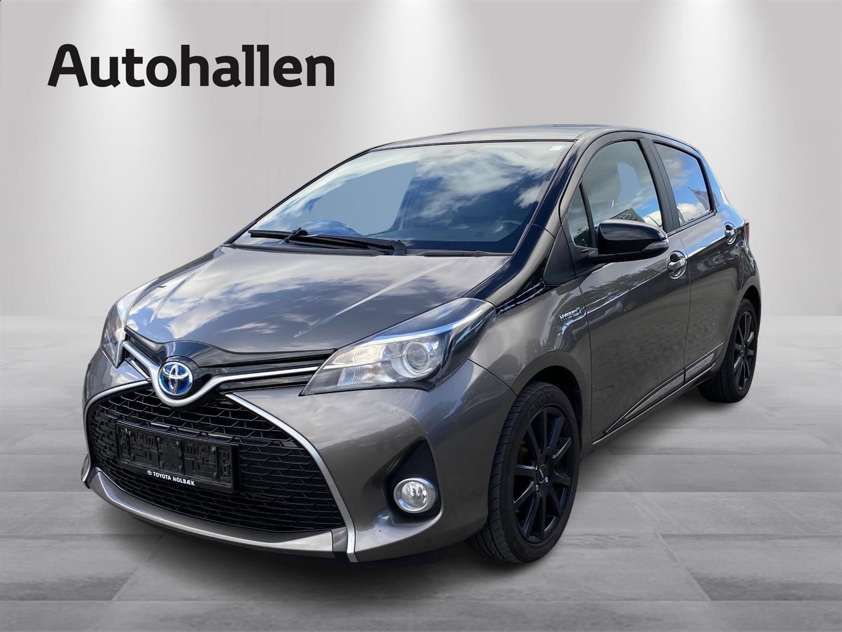 Billede af Toyota Yaris 1,5 Hybrid Delight E-CVT 100HK 5d Trinl. Gear