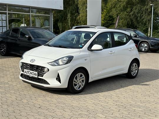 Hyundai i10 1,0 Essential 67HK 5d