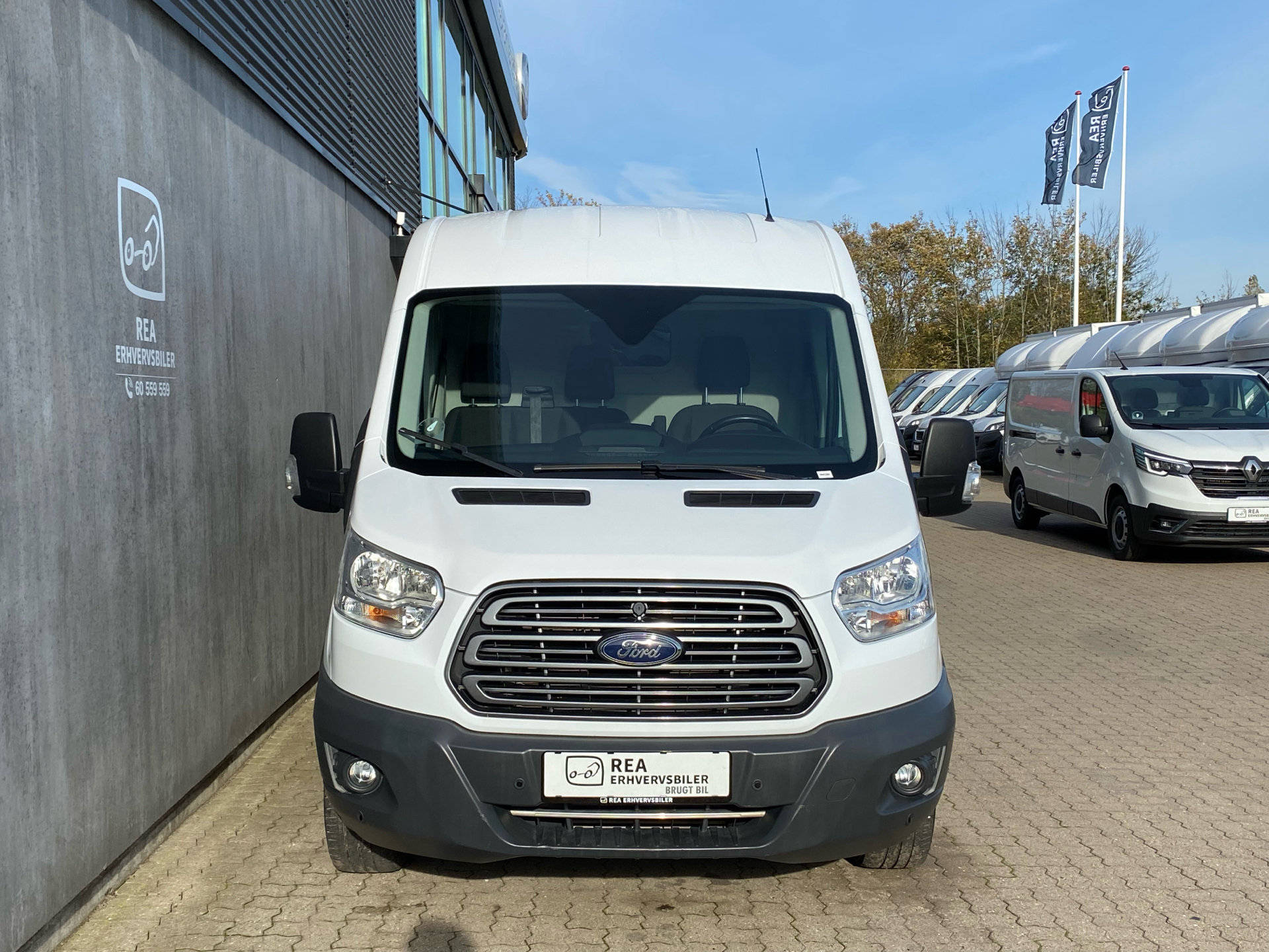 Billede af Ford Transit 350 L2H2 2,0 TDCi Trend 170HK Van 6g Aut.