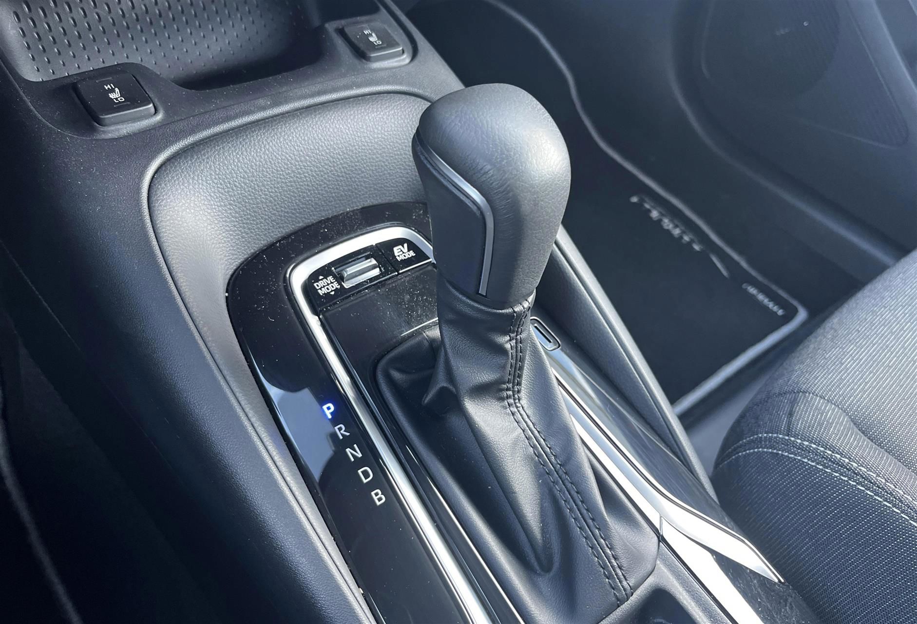 Billede af Toyota Corolla Touring Sports 1,8 Hybrid Active Comfort Pack E-CVT 140HK Stc Trinl. Gear