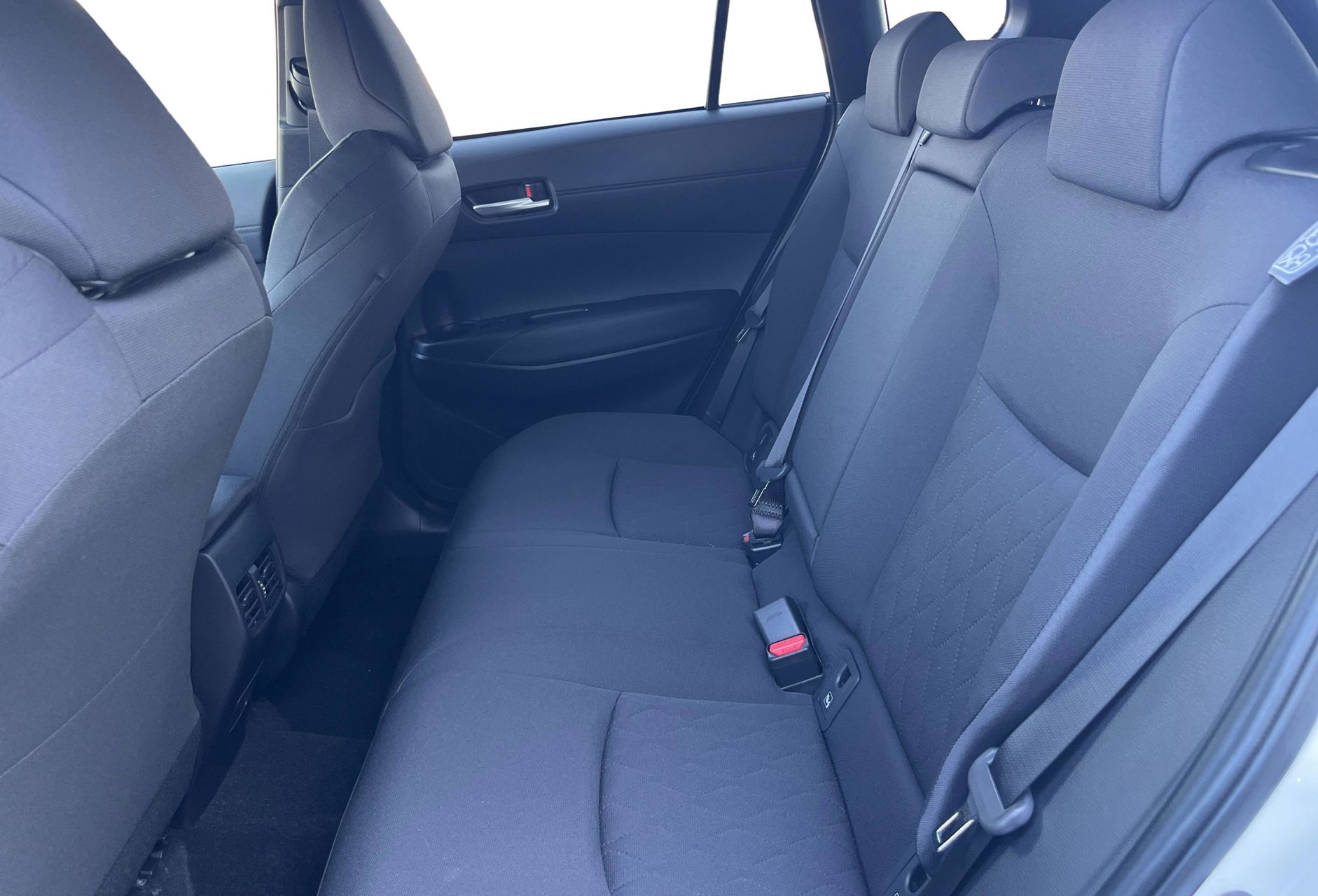 Billede af Toyota Corolla Cross 1,8 Hybrid Style Comfort 140HK 5d Aut.