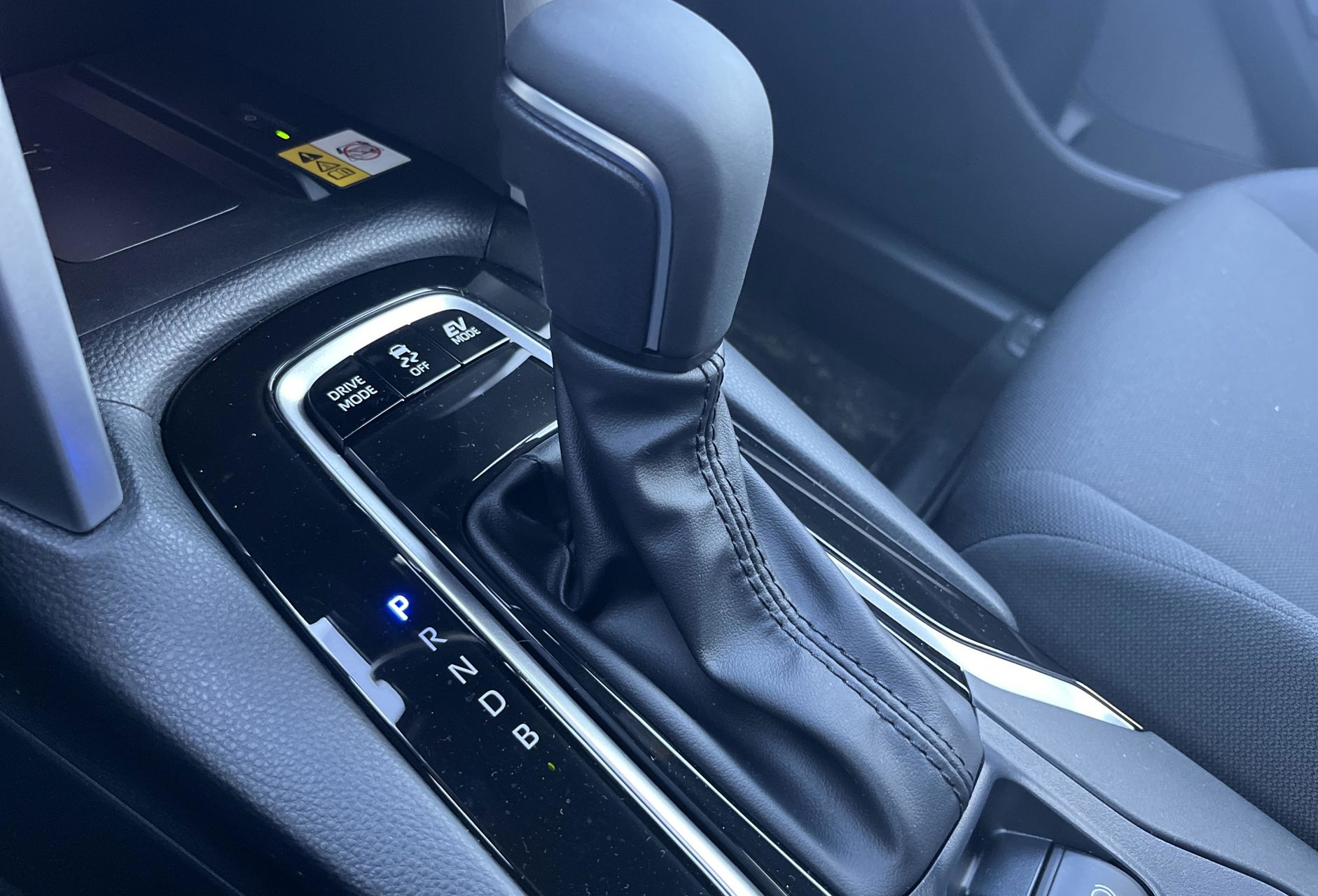 Billede af Toyota Corolla Cross 1,8 Hybrid Style Comfort 140HK 5d Aut.