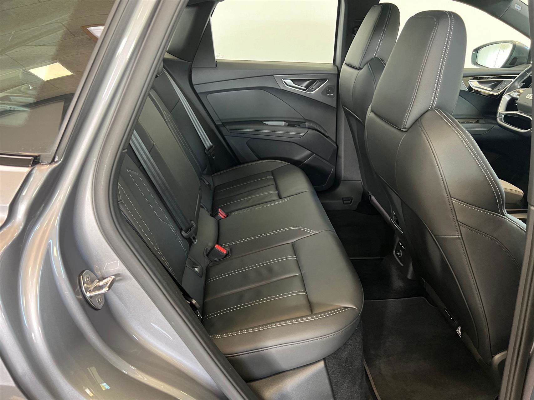 Billede af Audi Q4 Sportback 50 E-tron S-Line Quattro 299HK 5d Aut. 