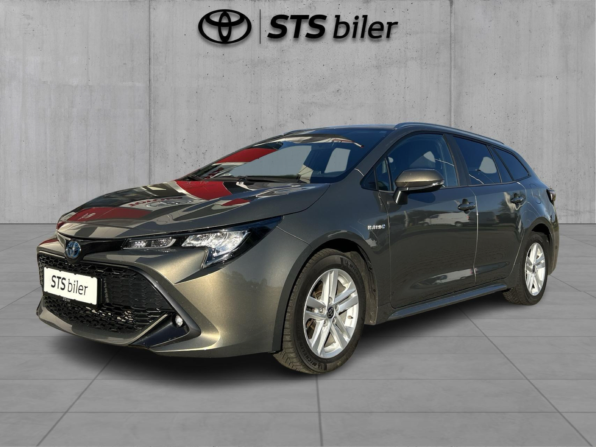 Billede af Toyota Corolla Touring Sports 2,0 Hybrid H3 Smart E-CVT 180HK Stc 6g Aut.