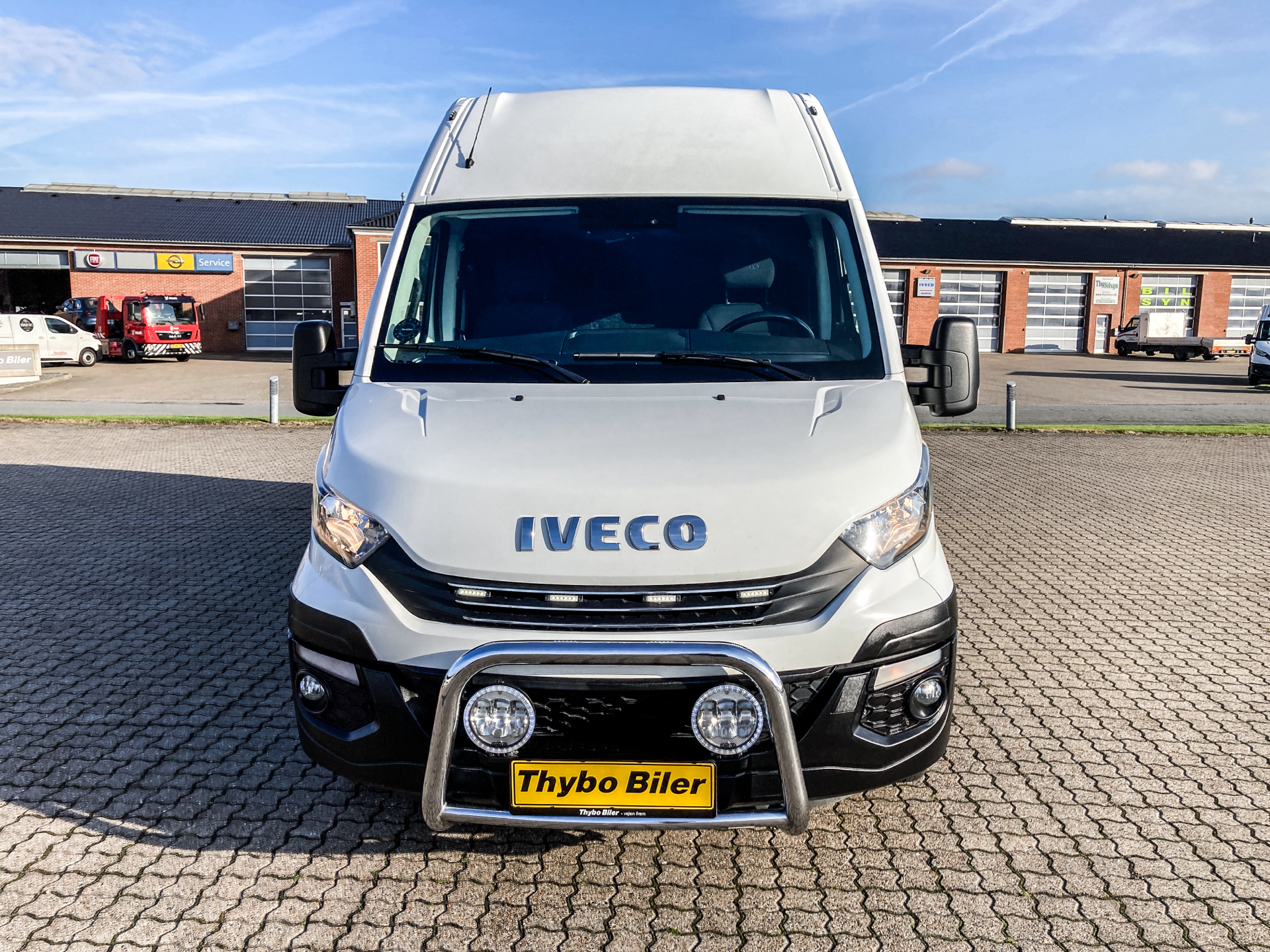 Billede af Iveco Daily 35S18 12m3 3,0 D 180HK Van 8g Aut.