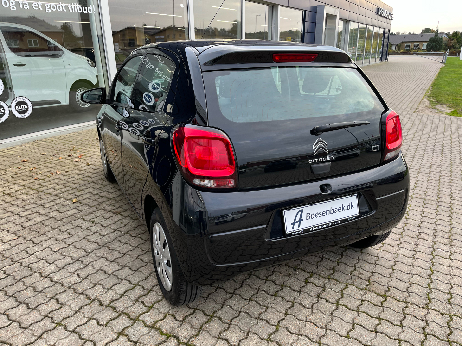 Billede af Citroën C1 1,0 VTi Attaque 72HK 5d