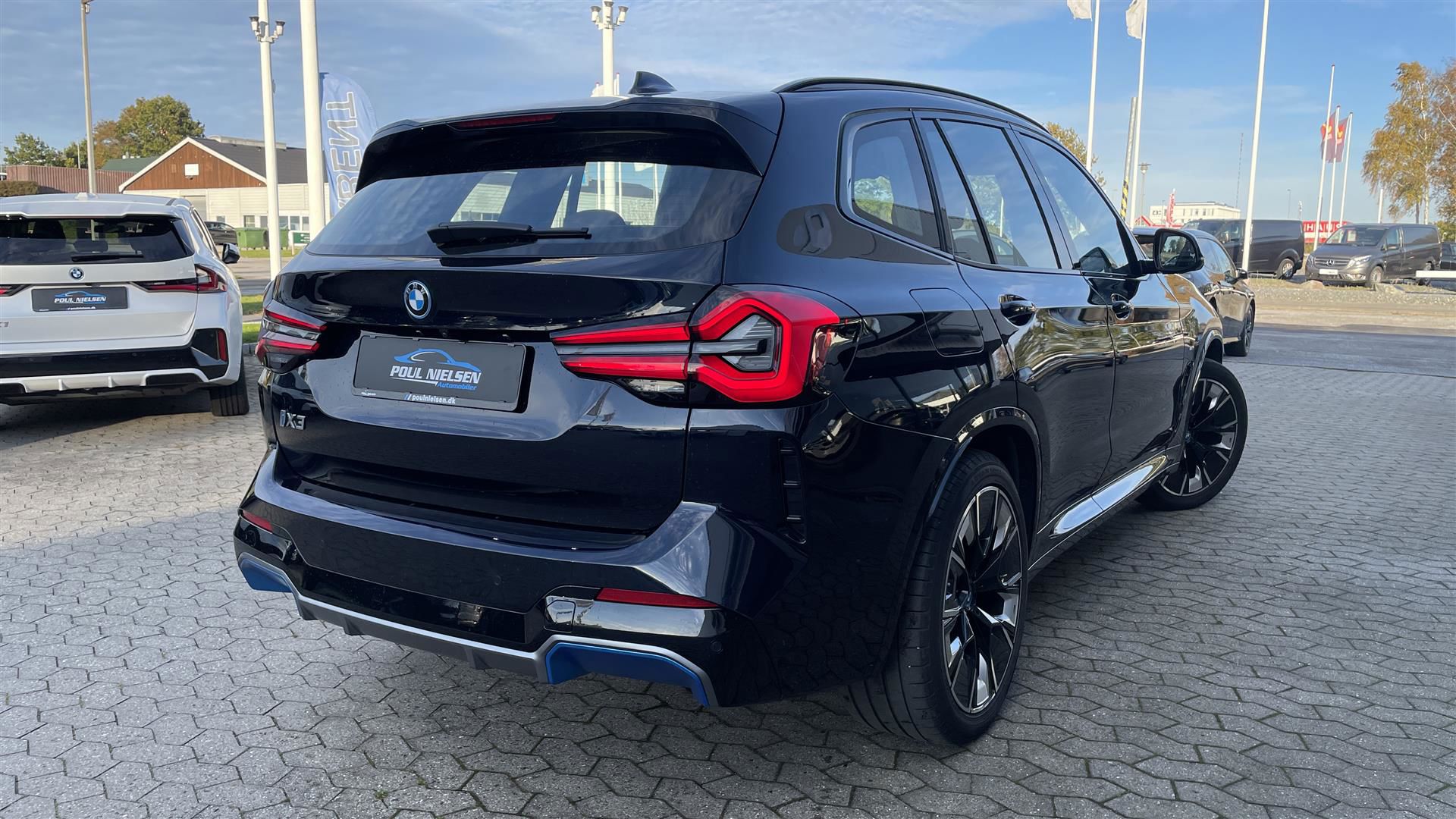 BMW iX3 2023