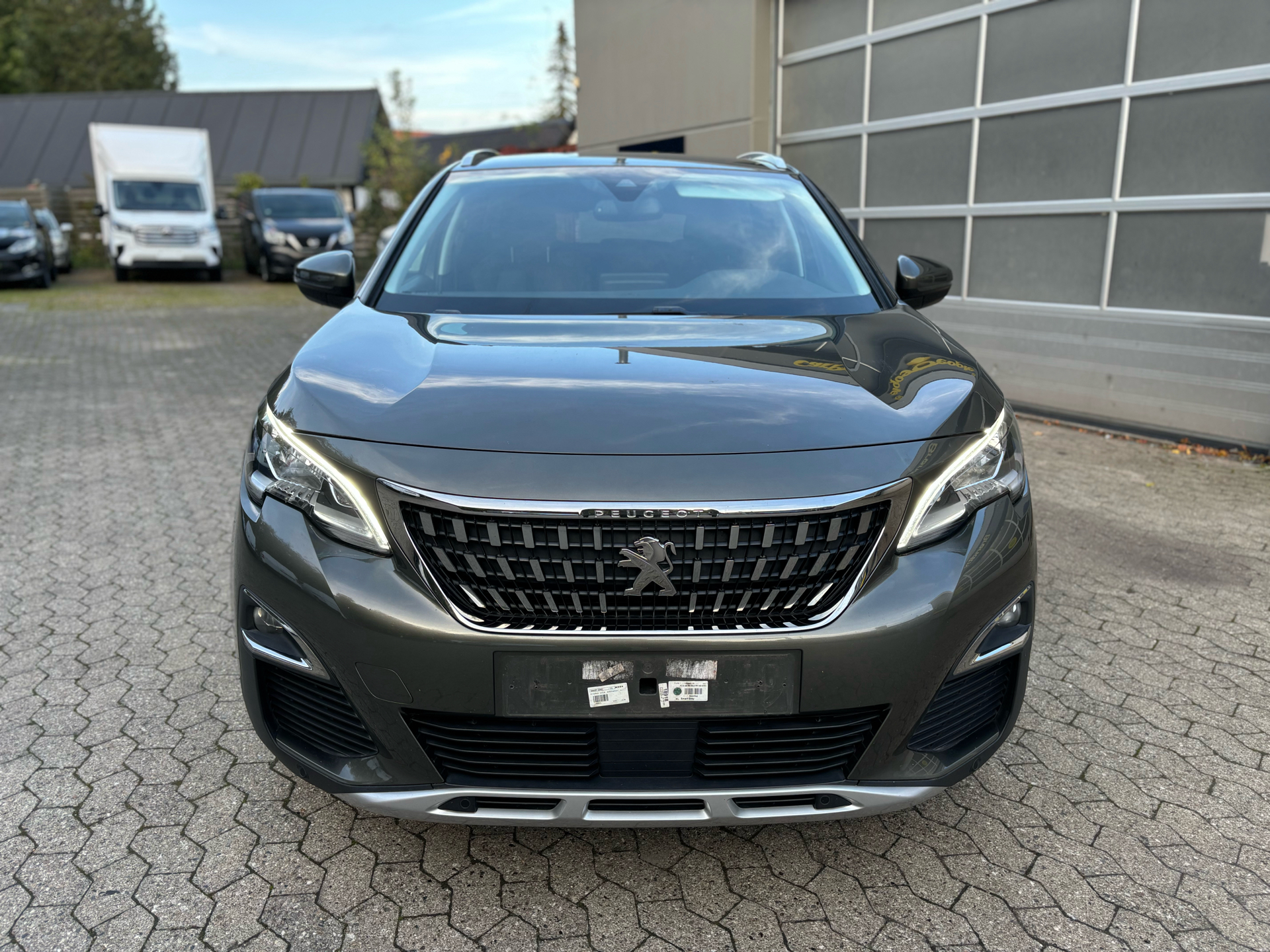 Billede af Peugeot 3008 1,2 e-THP Allure 130HK 5d 6g