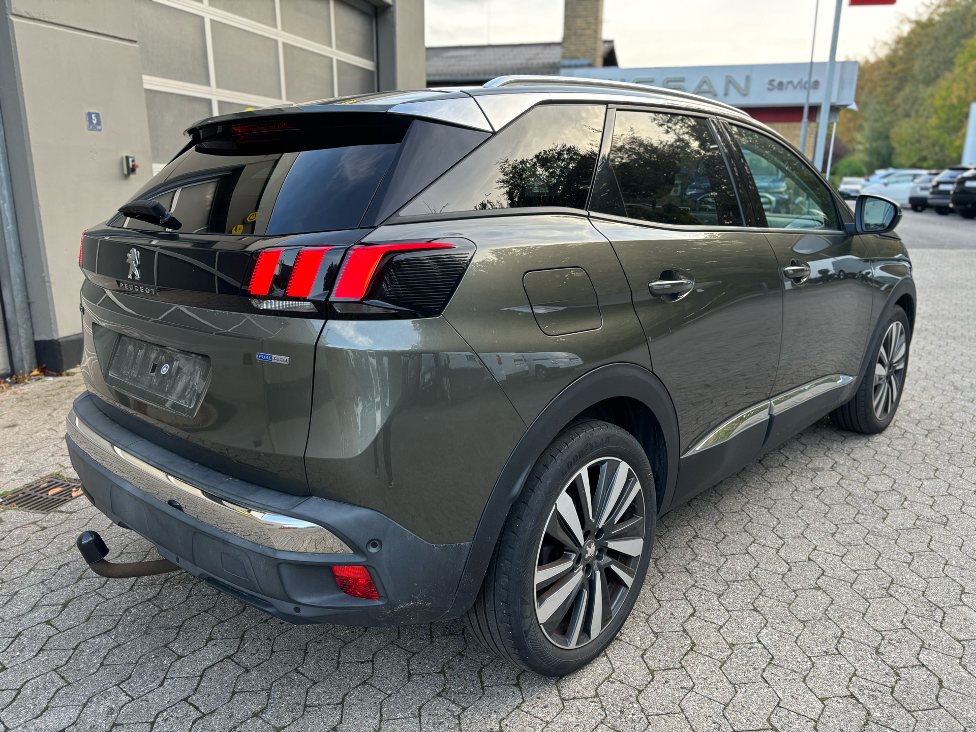 Billede af Peugeot 3008 1,2 e-THP Allure 130HK 5d 6g